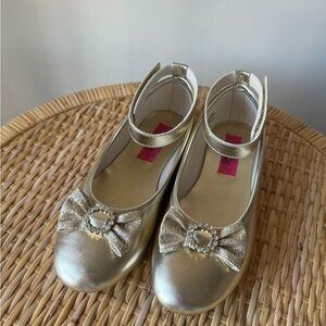 Girls Gold Strap Mary Jane Shoes